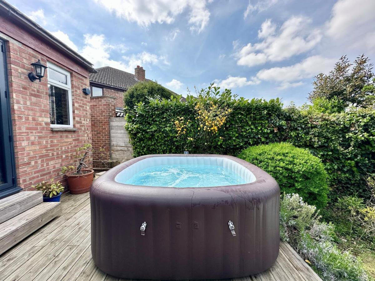 Splendid 3 Double Bedroomed House Near * Oxford