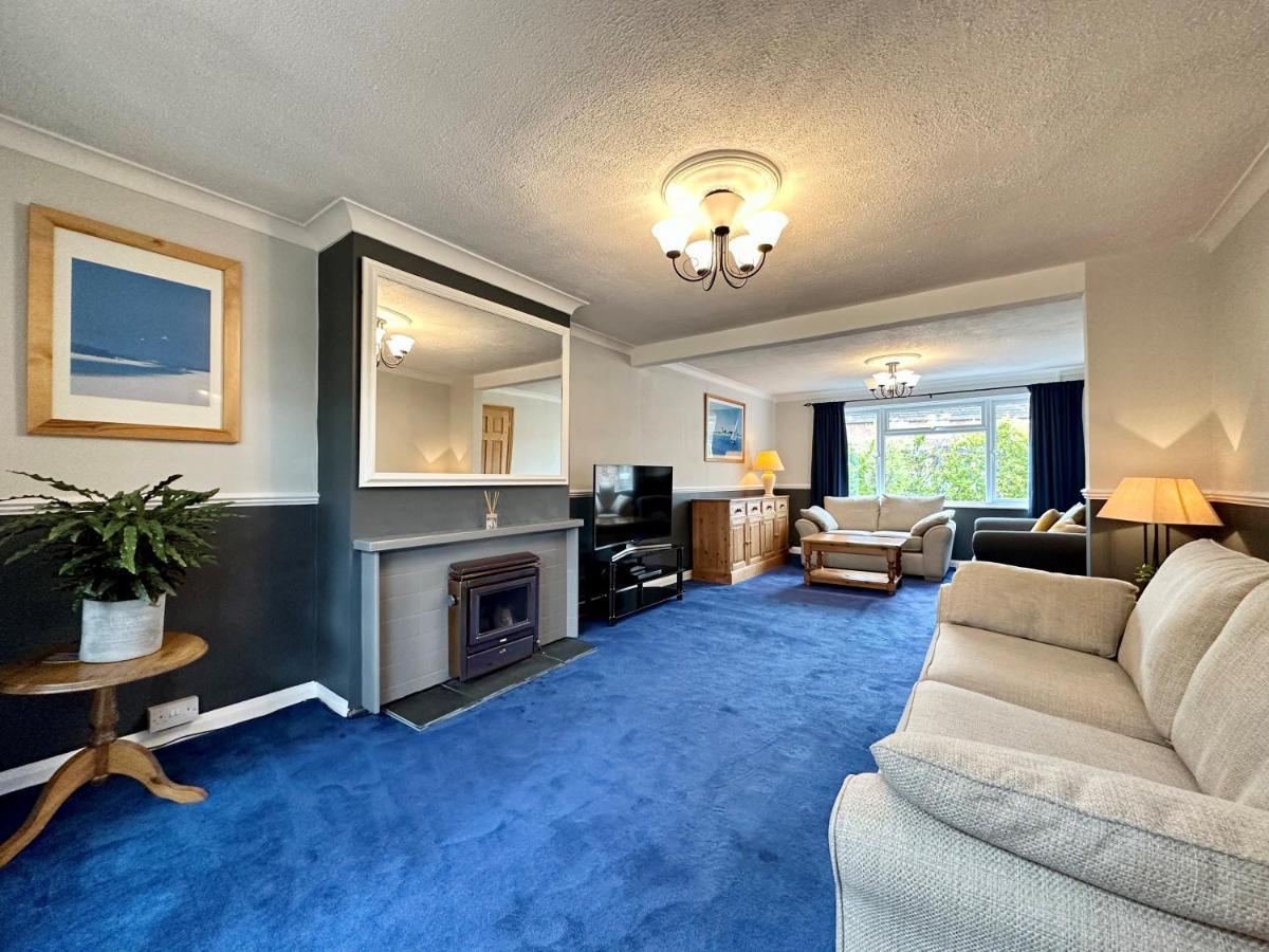 Splendid 3 Double Bedroomed House Near Holiday home Oxford